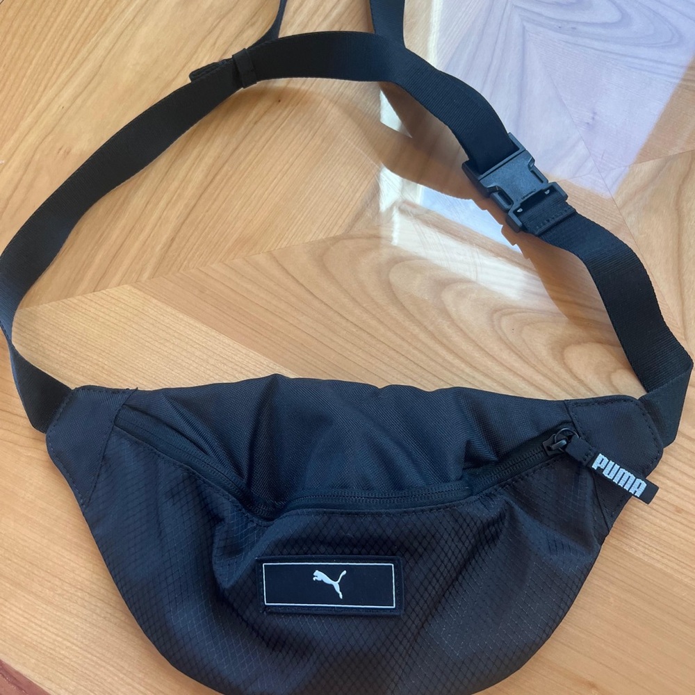 Puma Black Fanny pack